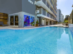 Royalisa City Apart Hotel