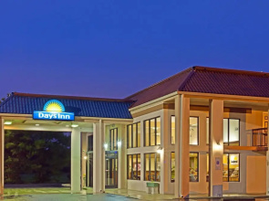 Days Inn Clinton
