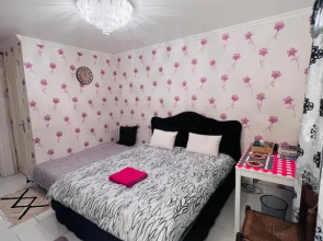Blue Moon Homestay