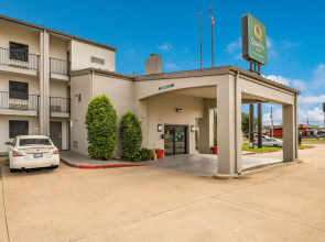 Quality Inn Tulsa Central