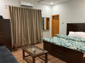 Jharoka Resort