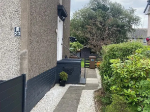 Renfrew Apartment Near Glasgow Airport