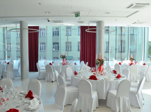 Отель Park Inn by Radisson Meriton Conference & Spa Tallinn