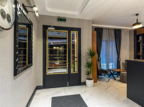 Sala Suites