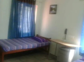 Single Room Non Ac Accommodation In A Home Stay