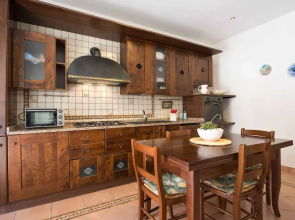 A Family Apartment in Mondello