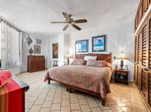 Ocean View 2Br Condo-balcony-beach-pool - 902