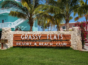 Grassy Flats Resort & Beach Club
