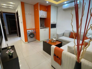 Al-burj Apart at 7th Circle 208