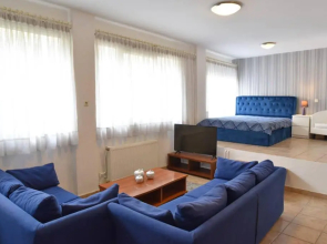 A Modern Bright Studio In The Center Of Kastoria