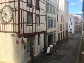 5 Rue Des Faures