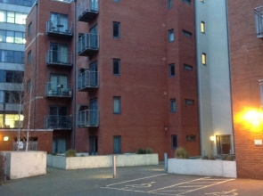 City Crash Pad - Cathedral Quarter Apts