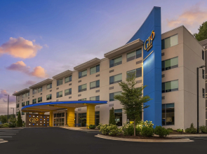 GLō Hotel Asheville-Blue Ridge Parkway