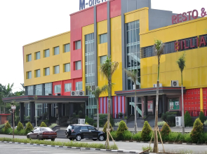 Airy Sentul Raya Jakarta KM 49.5 Bogor