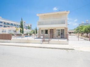 Protaras Holiday Villa Dv16