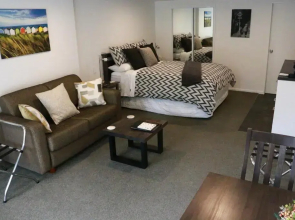 Studio@746 (Adults Only)