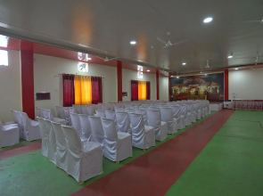 OYO 49833 Hotel Tulsi Chhaya Inn