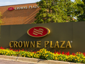 Crowne Plaza Minneapolis West by IHG