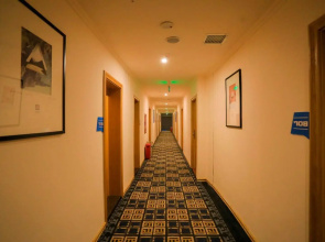 PAI Hotels·Jiangyou Middle Fujiang Road Walmart