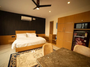 S Cross Munroe Island Resort