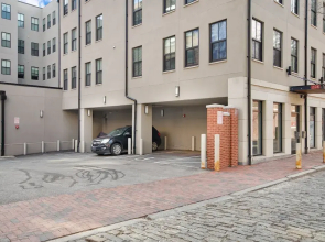 Cozy One Bedroom APT in Old City