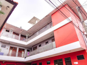 Grha Rahadi 2 Wiyung By RedDoorz