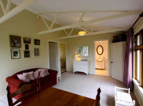 Blossom Cottage