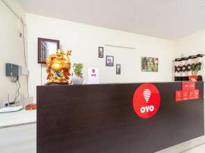 OYO 28658 The Swarg Residence