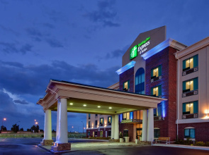Holiday Inn Express & Suites Medicine Hat Transcanada Hwy 1 by IHG
