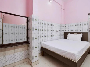 Mahakal Lodge by OYO Rooms
