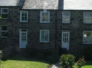 Pen Llyn Quarryman's Cottage