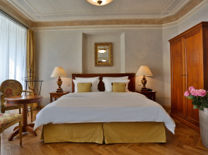 Appia Hotel Residences