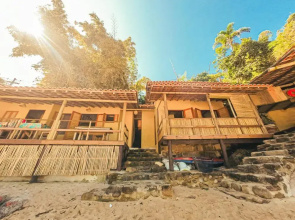 CHALé NA PRAIA DA PONTA NEGRA PARATY 4 PESSOAS