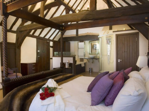 The Kings Arms Hotel
