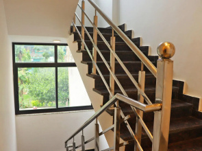 Blue Jay Smart Stays