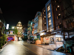 Betong Hello Hotel