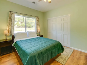 Clearlake Vacation Rental w/ Nearby Lake Access!