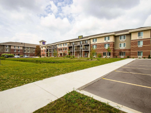 MainStay Suites Madison - Monona