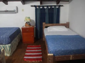 Colonial Hostel & Camping