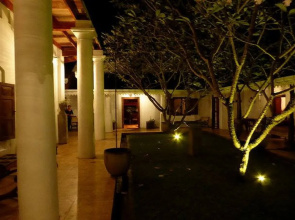Robinhill Suites