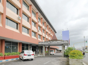 Airy Kaliwates Hayam Wuruk 38 Jember