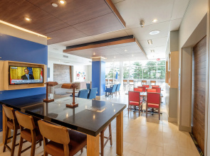 Holiday Inn Express & Suites Eagan - Minneapolis Area by IHG