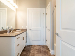 Mint House Columbus – Capitol Square