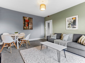 Brynmill 1BR Apartment by Tŷ SA