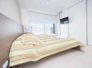 A7W Viamonte Apartment