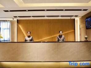 Homeinn Selected Hotel (Qiqihar Longhua Road Dashang Xinmate)