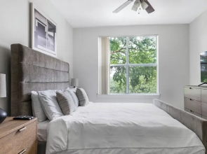 Landing Apartments - North Dallas