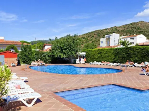 Albatross Bungalowtent on Camping Sant Miquel