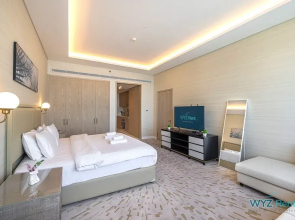 Luxurious studio in St Regis Palm View