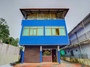 OYO 82073 Ck Tourist Home